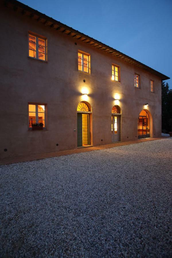 Agriturismo Podere La Casa Palaia Ngoại thất bức ảnh