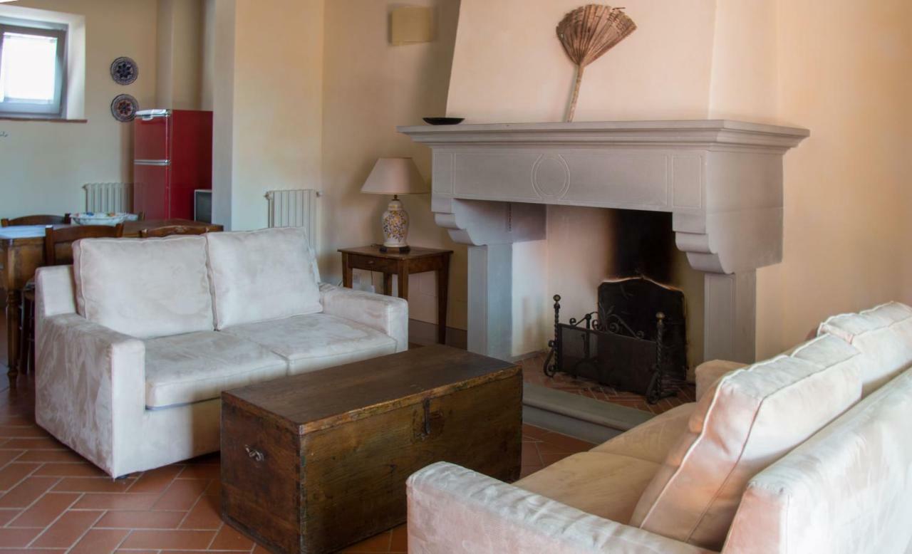 Agriturismo Podere La Casa Palaia Ngoại thất bức ảnh