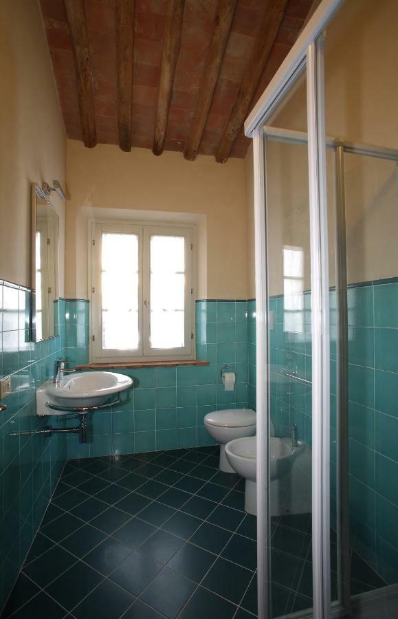 Agriturismo Podere La Casa Palaia Ngoại thất bức ảnh