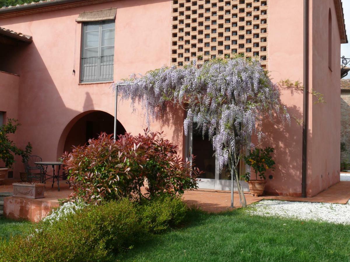 Agriturismo Podere La Casa Palaia Ngoại thất bức ảnh